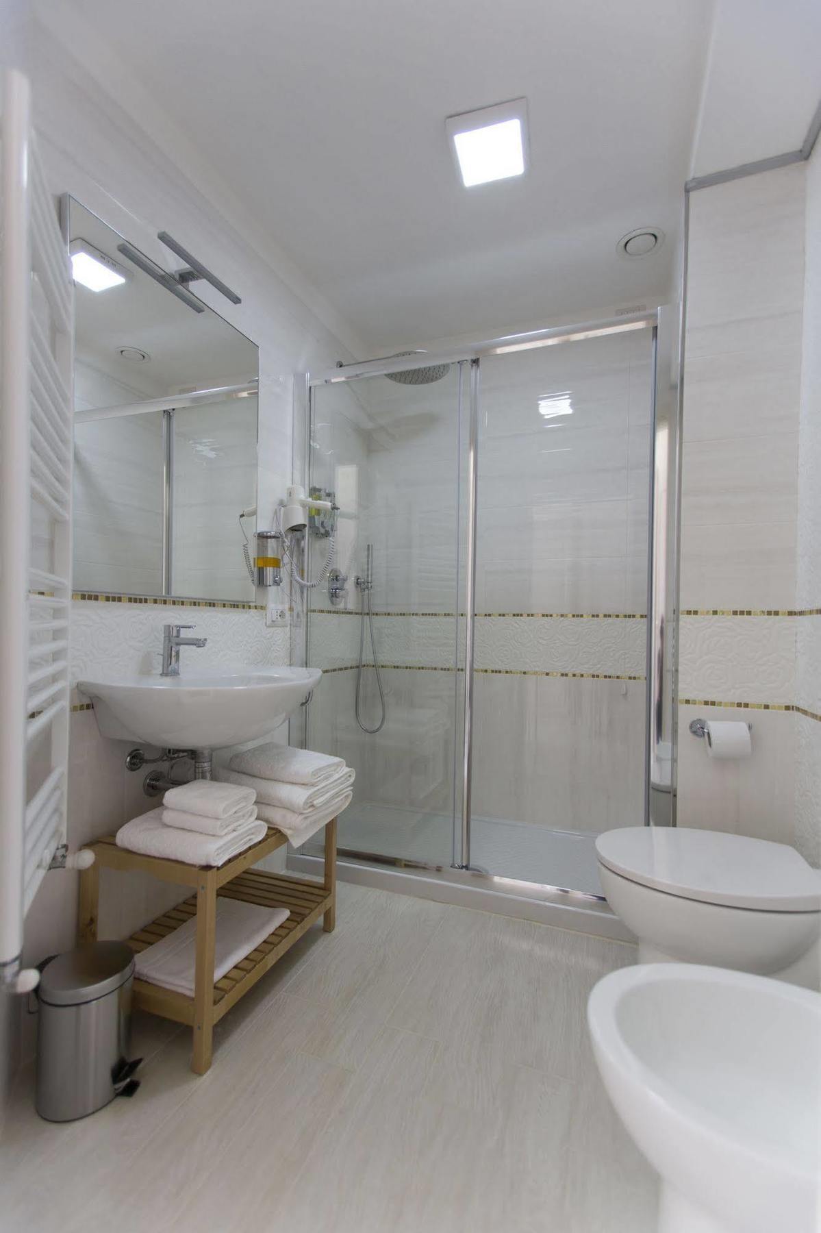 Brezza Marina Luxury Rooms Cagliari Extérieur photo